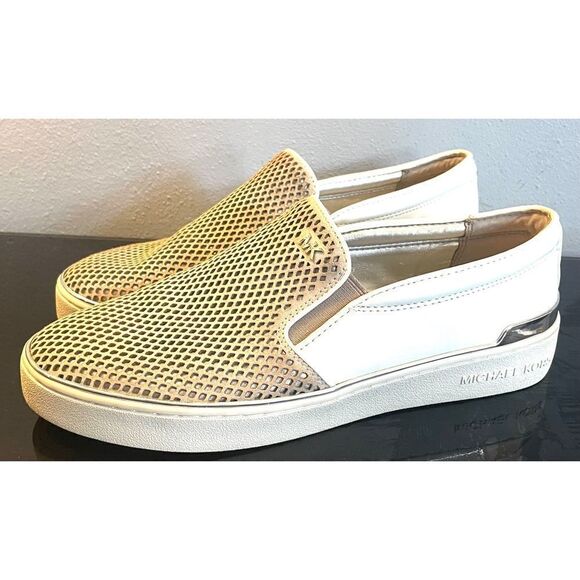 Michael KORS KYLE Grey SILVER LOGO Perforated Slip On Sneaker Shoes Size 7.5M - Picture 11 of 12